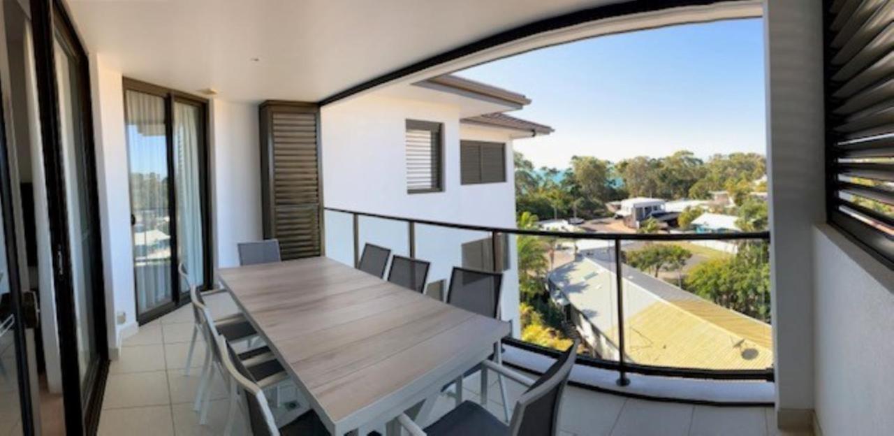 Grand Mercure Allegra Hervey Bay Luaran gambar A balcony