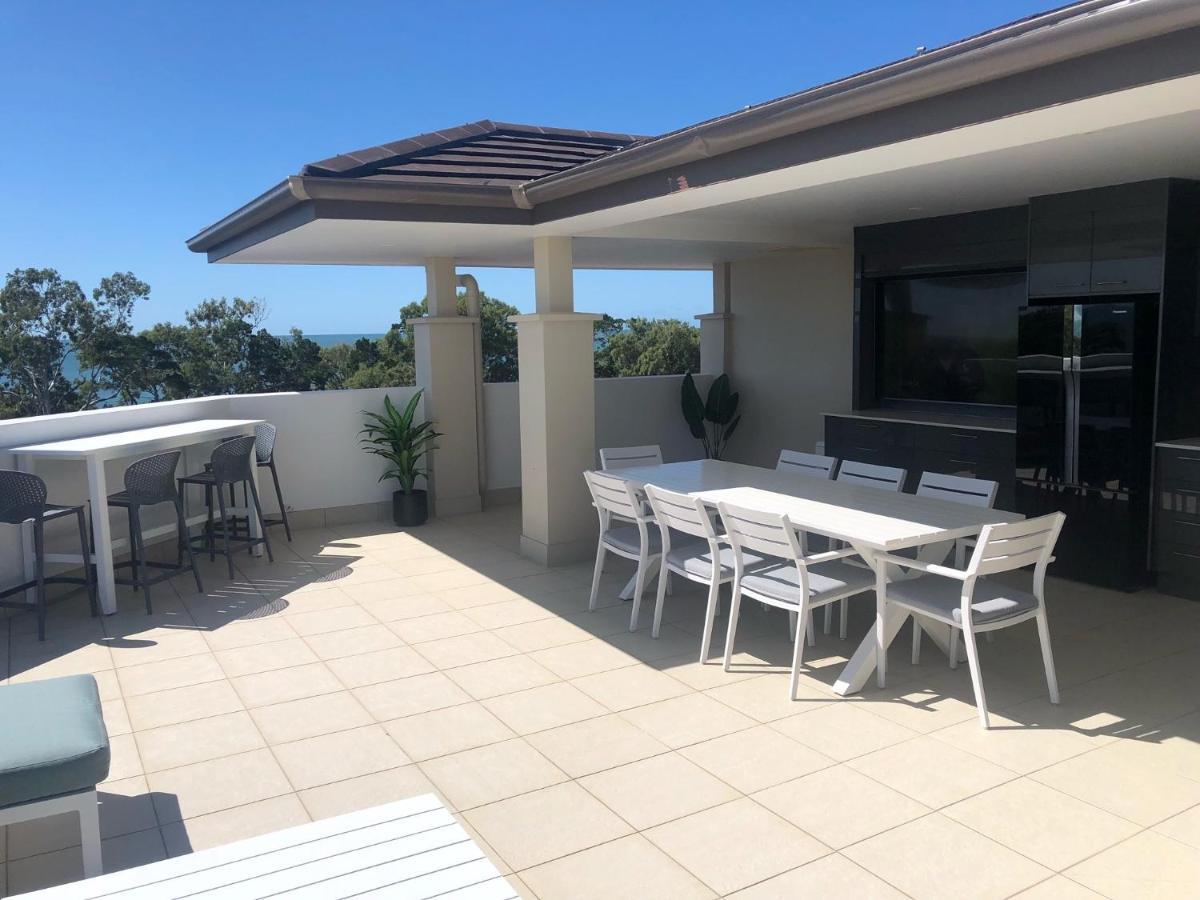 Grand Mercure Allegra Hervey Bay Luaran gambar Rooftop entertaining area