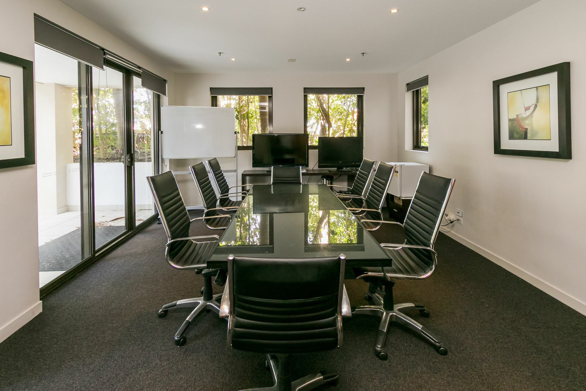 Grand Mercure Allegra Hervey Bay Luaran gambar Boardroom at the University of Waikato