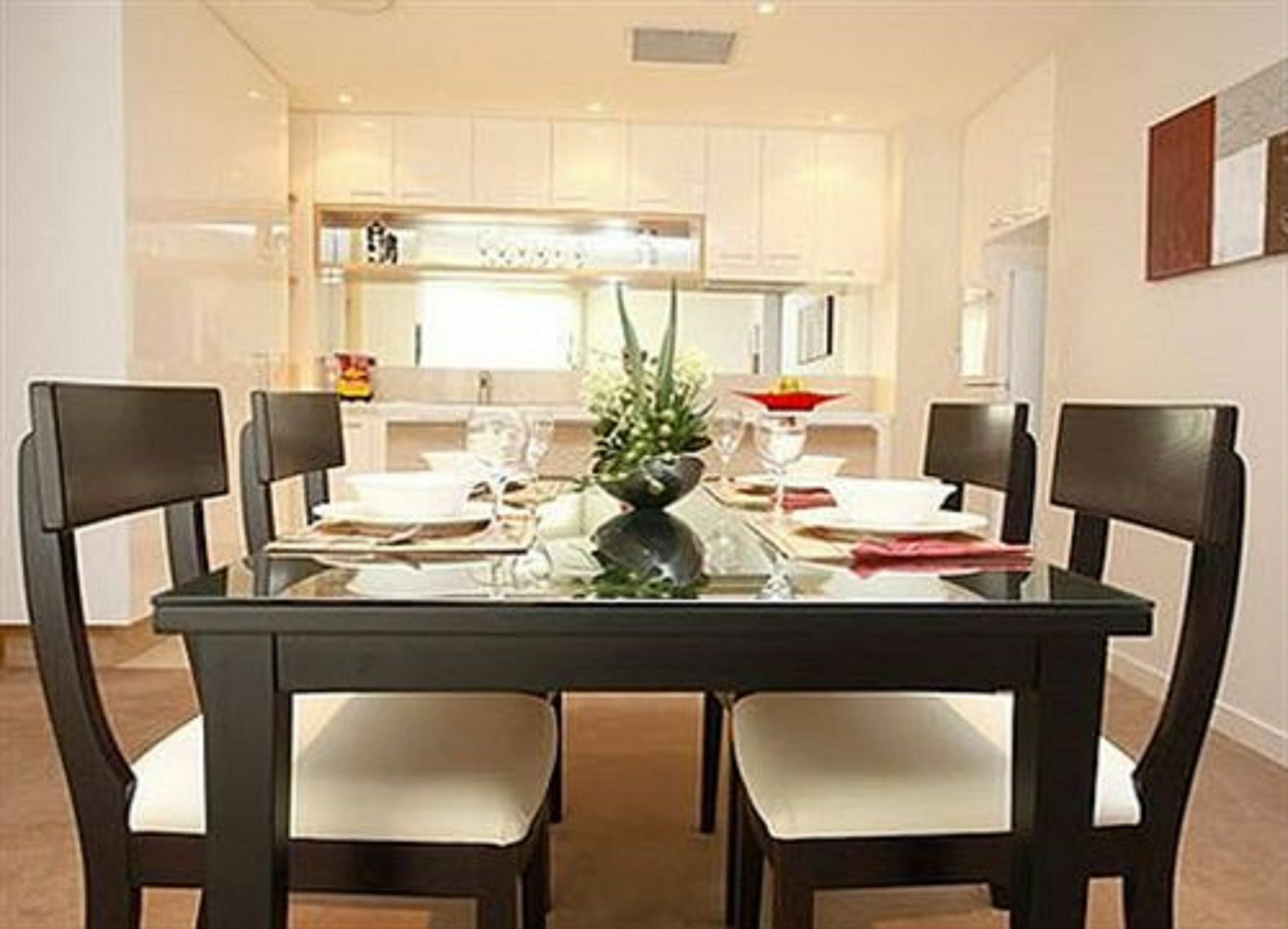 Grand Mercure Allegra Hervey Bay Luaran gambar A dining room
